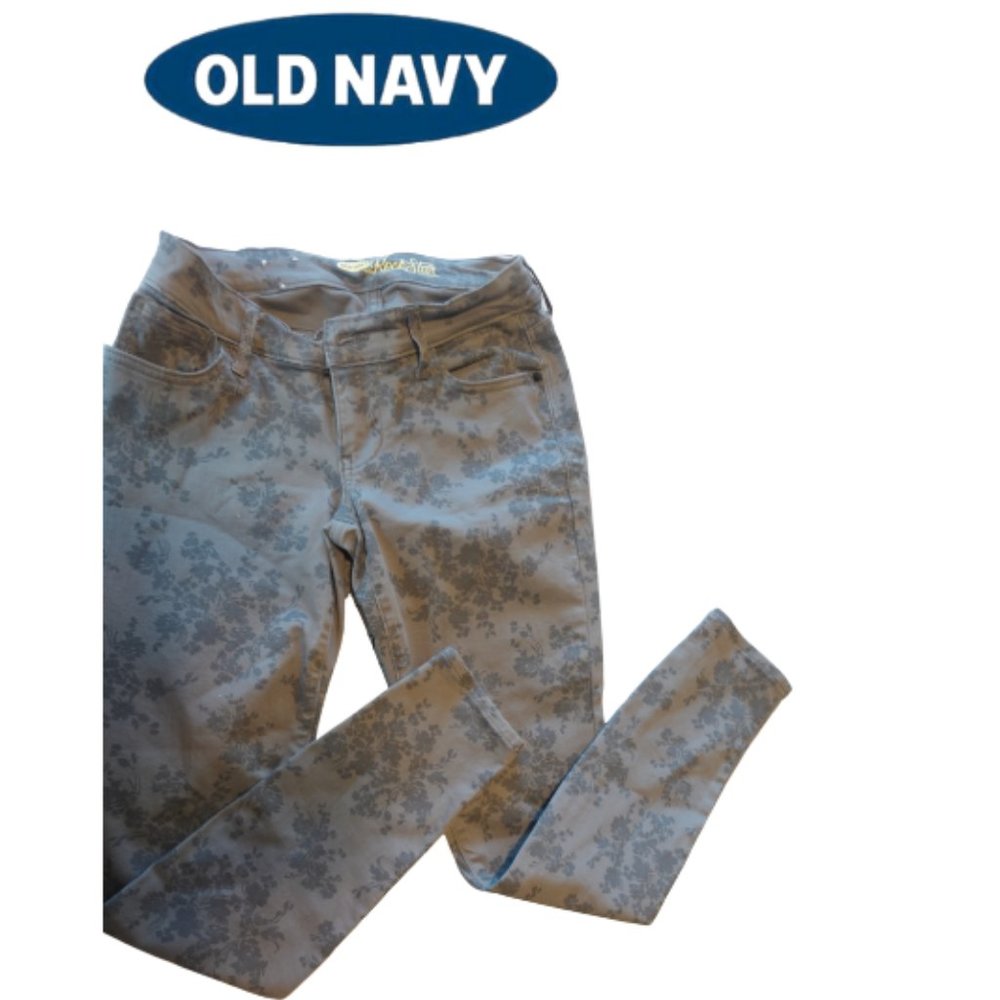 OLD NAVY ROCKSTAR EDITION KIDS SIZE 6